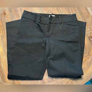 Merona pixie dress pant. Black. Size 6.